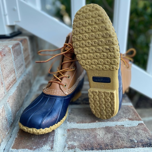 Women’s L.L. Bean Boots - Picture 5 of 6
